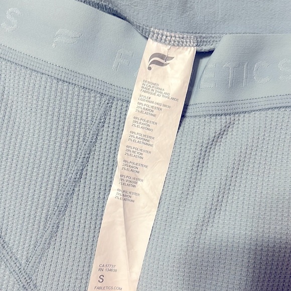 NWOT Fabletics leggings/long johns. - Picture 5 of 7